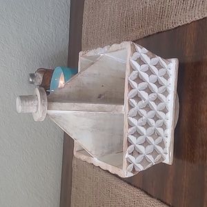 Silverware holder lazy Susan style